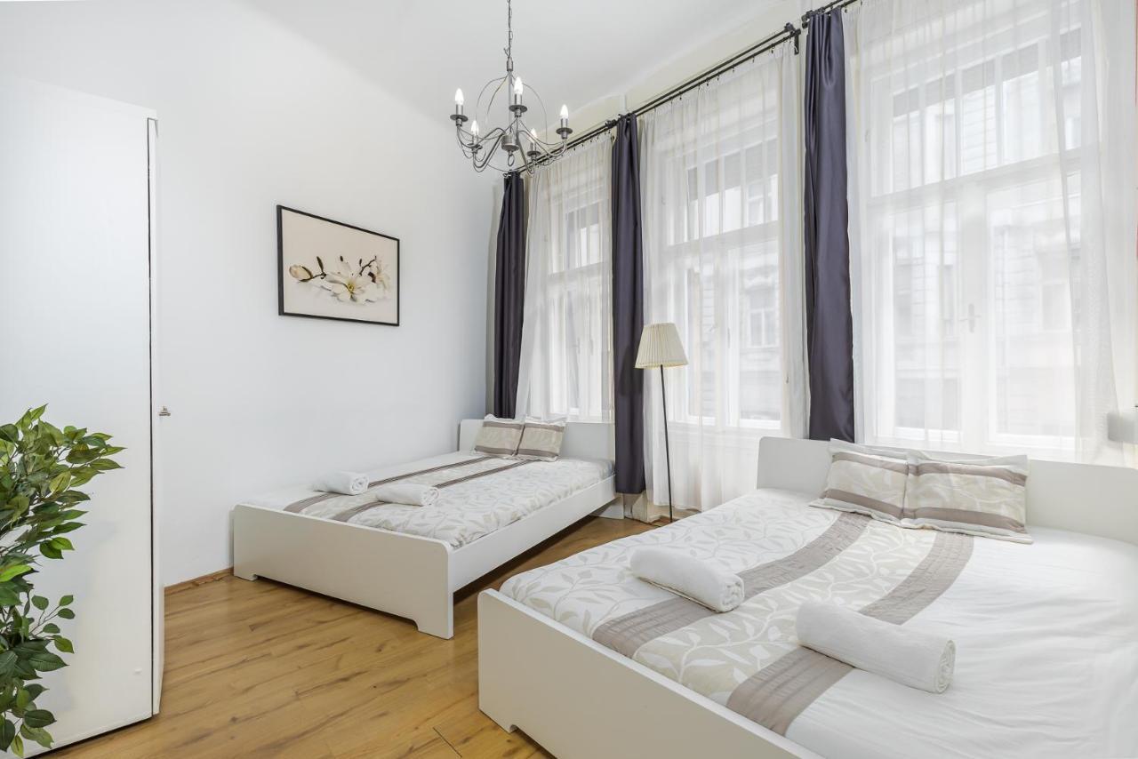 Real Apartments Wesselenyi Budapest Bagian luar foto