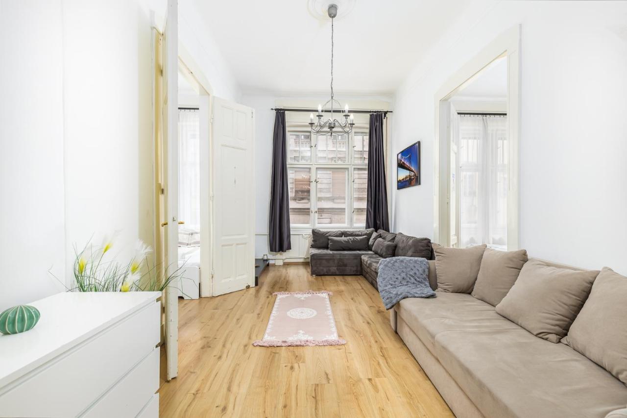 Real Apartments Wesselenyi Budapest Bagian luar foto